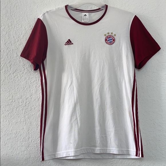✅Men Adidas Bayern Munich Soccer Shirt Size L